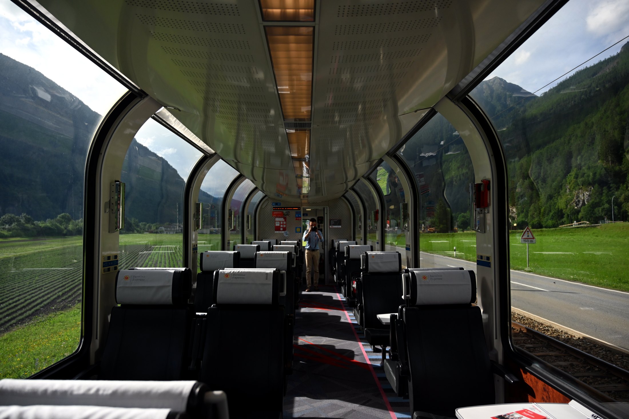 Panoramic-window carriage on the Bernina Express