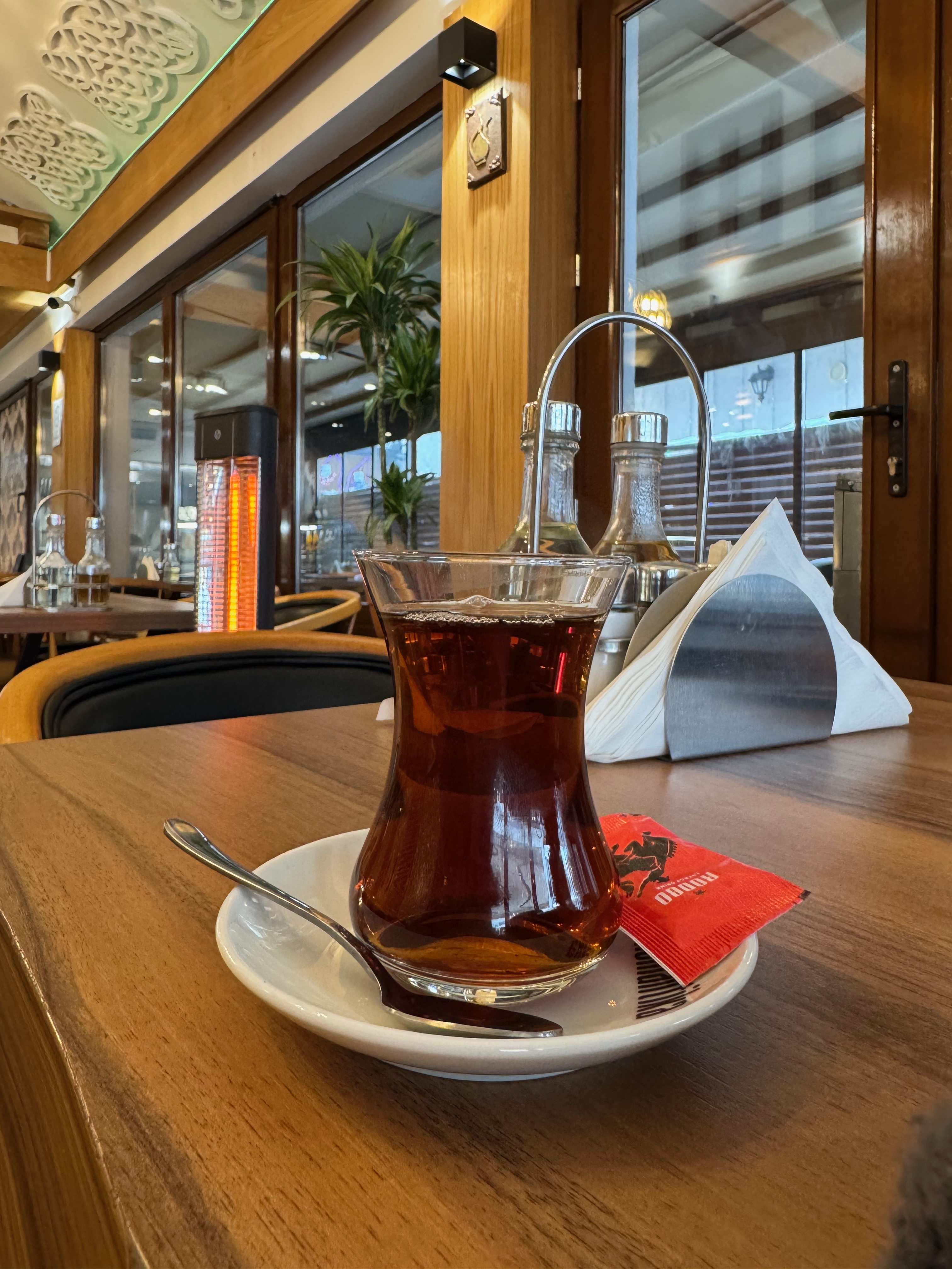 Bosnian tea at Ćevabdžinica Ibrik in Baščaršija